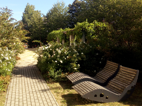 Liegen im Garten Alfred-Neubert-Strasse 19 Chemnitz Andrea Alter Landschaftsarchitektin Büro für Städtebau GmbH Chemnitz Stadtplanungsbüro