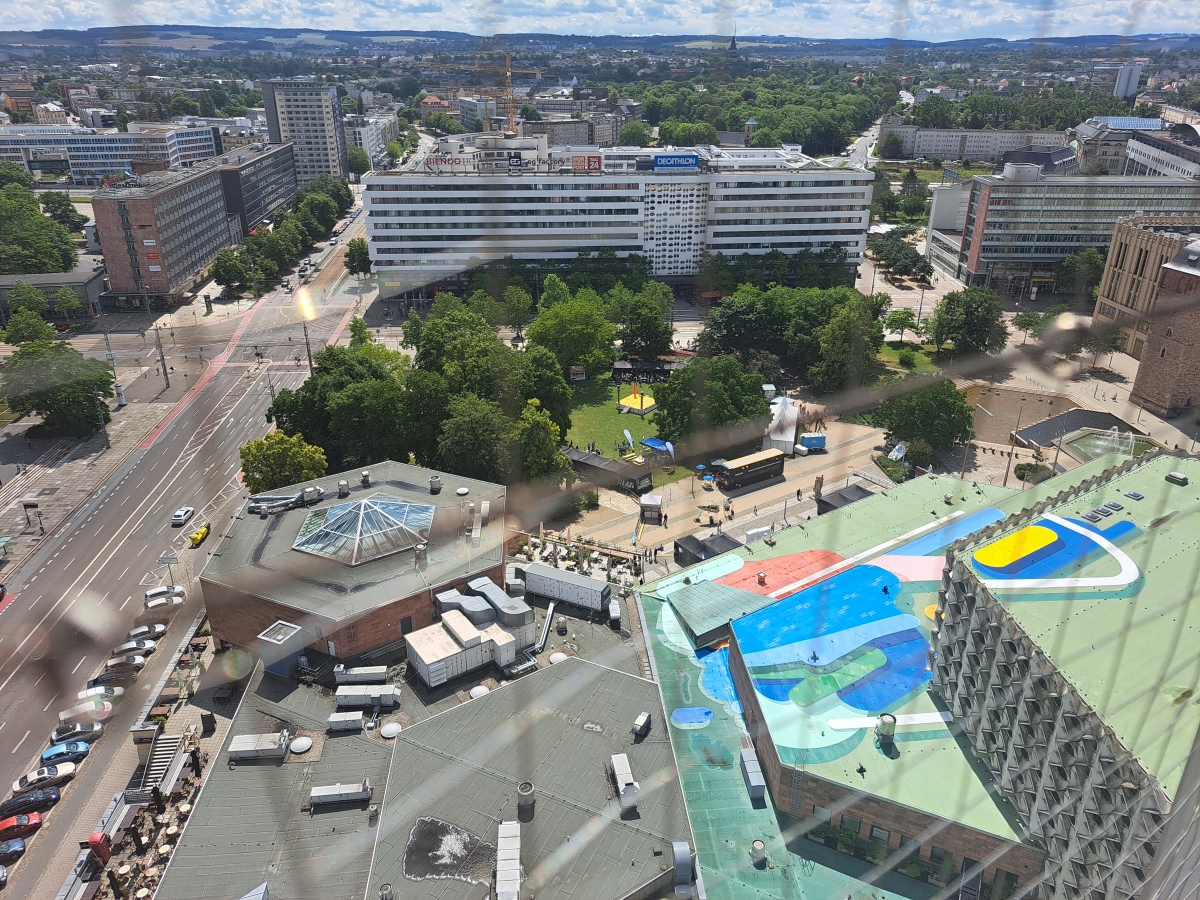 Buntes Dach Stadthalle Chemnnitz Kulturhauptstadt Chemnitz Dachgestaltung Stadtplanungsbüro Büro für Städtebau GmbH Chemnitz