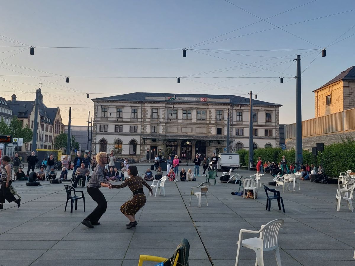 Bahnhofsvorplatz Chemnitz Kulturhauptstadt Chemnitz Tanzfestival